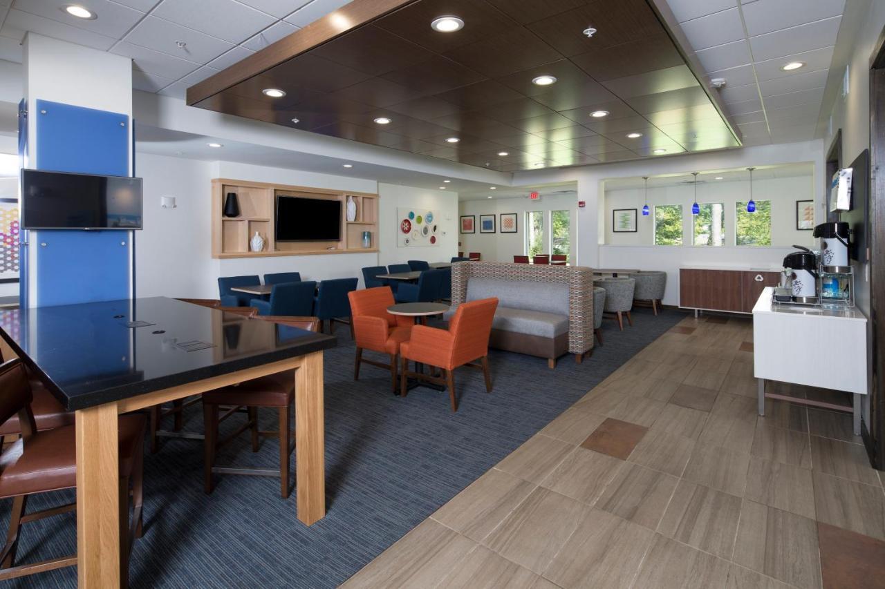 Holiday Inn Express & Suites La Porte By Ihg Exterior foto